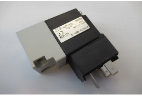 SMC 3/2 magneetventiel V0307EK-BD01-Q. NEW.